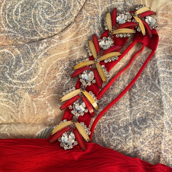 Dress - Picture 3 of 4